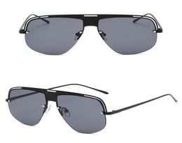 L2028 Fashion Round Sunglasses Eyewear Sun Glasses Designer Brand Black Metal Frame Dark 50mm Glass Lenses For Mens Womens Better 5209529