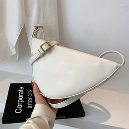 Shoulder Bags Niche Design Bag Women's 2024 Fashion Messenger Triangle