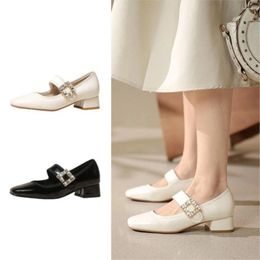 Dress Shoes Square Toe Bling Patent Leather Pump Heels High Quality Women Rhinestone Casual Pumps Solid Mary Janes