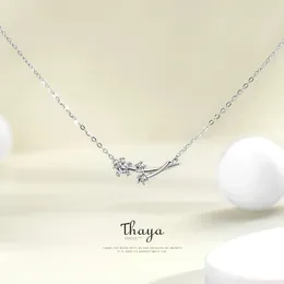 Pendants Thaya S925 Sterling Silver Necklace Dandelion Zircon White For Women Engagement Crystal Chorker Elegant Jewelry