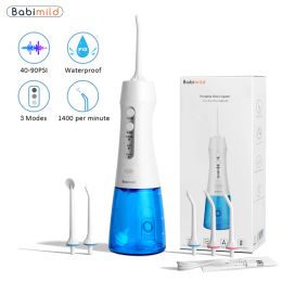 Irrigators Cordless Dental Oral Irrigator 300ml Portable and Rechargeable Ipx8 Waterproof 3 Modes Water Flosser Tank for Home and Travel