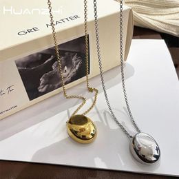 HUANZHI Brushed Metal Oval Metal Necklace for Women Long Sweater Chain Luxury Charm Thin Chain Party Elegant Jewellery Gifts 240423