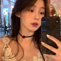 Chains Elegant Sexy Flower Choker Necklace For Women Girl Rose Collarbone Chain Collar