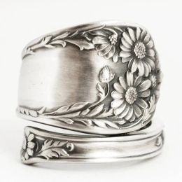 Bands Huitan Sunflower Caved Finger Ring for Women Antique Silver Color Vintage Finger Accessories Daily Wear Party Hot Sale Jewelry