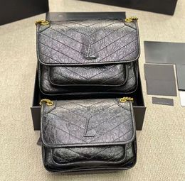 Luxurys designers väska niki högkvalitativ äkta läder crossbody väska damer klassiska kedja messenger väskor plånbok koppling handväska satchel vintage klaff rese väska