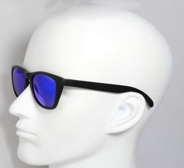 Brand sunglasse New Top Version Sunglasses TR90 Frame Polarised Lens UV400 frog Sports Sun Glasses Fashion Trend Eyeglasses Eyewea8054109