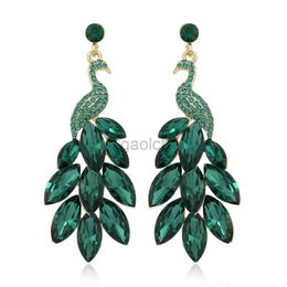 Dangle Chandelier Shining Crystal Rhinestone Peacock Dangle Earrings For Women Wedding Party Jewellery Luxury Hot Pink Green Chandelier Drop Earring d240323