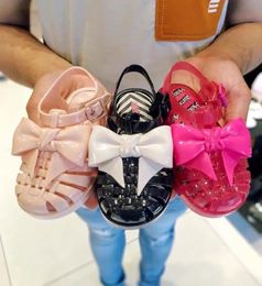Summer Girls Sandals Kids Jelly Shoes Hollow Breathable Retro Beach Shoes Fashion Sweet Children Roma Sandals HMI044 240416