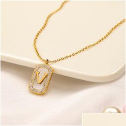 Pendant Necklaces Designer Necklace Heart Love Clover Rope Chain Cd Cuban Link Luxury Jewlery Mens Chains Chrome Crystal Iced Out Me Dhss8