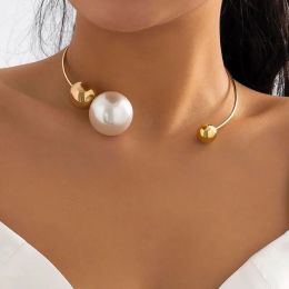 Necklaces Elegant Goth Big White Imitation Pearl Choker Necklace for Women Ball Pendant Clavicle Chain Wedding Jewellery Collares 2022 New