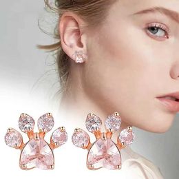 Charm Creative Footprint Pink Crystal Zircon Stud Earrings for Woman Wedding Jewellery Gift Cute Rose Gold Colour Small Cat Claw Earrings Y240423