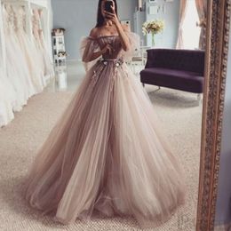 Princess Wedding Dresses New A-Line Tulle Wedding Gowns Strapless Flowers vestidos de novia Bride Dress robe de mariee231p