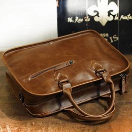 Xiao.p Crazy Horse PU Leather Briefcase handbag Men Vintage 13inch Big Laptop Backpack Fashion Brown Messenger Shoulder Bag Man 240418