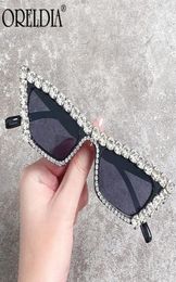 New Small Frame Diamond Sunglasses Ladies Fashion Personality Frame Handmade Diamond Glasses Wild Chain Sunglasses 2021 1833843