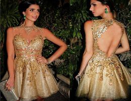 2017 Sexy Gold Short Cocktail Dresses Sheer Neck Sleeveless Appliques Beaded Tulle Illusion Mini Open Back Evening Party Dress Pro6398277