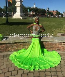 Fruit Green Sparkly Trumpet Evening Formal Party Dresses for Black Girl Luxury Diamond Feather Sheer Prom Birthday Gala Gown