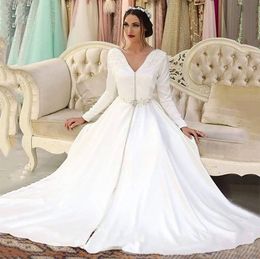 Satin Caftan White Marocca Long Sleeves Appliques -knapp Islamiska Dubai Saudiarabiska kvällen Abaya Prom -klänning