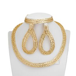 Necklace Earrings Set Dubai Women's Charm Bracelet Luxury And Elegant Weaving Shape Design Gold Colour Accessories