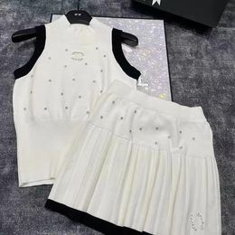 Designer casual suit skirt Women's two-piece fashion letter print dress short sleeve top slim skirt suit