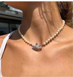 Pearl Necklaces Pin Saturn Beaded pendant Necklace Women Diamond Copper 18K Gold Plated Designer Jewellery Clavicle Mother of pearl 7657265