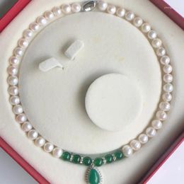 Pendants 2024 Classics Natural Freshwater Pearl Necklace For Women Fashion Collar Retro Big-Name Party Fine Jewellery