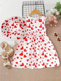 EVRYDAY Toddler Girls Love Heart Print Sleeveless Dress With Bowknot Decoration Matching Hat For Party Summer 240416