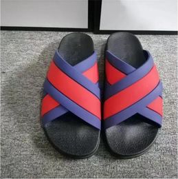 Designer Men Slippers Womens Sandal Slip Striped Flip Flops Fashion Classic Flat Summer Beach Shoes Man Scuffs Leather Rubber Slides