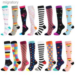 Men's Socks Mens outdoor compression socks polka dot striped pattern cute couple calf Colourful fun horseback riding running new yq240423