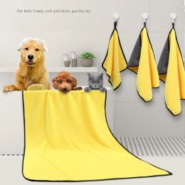 Towels Quickdrying Dog and Cat Towels Soft Fiber Towels Absorbent Bath Towel Pet Bathrobe Convenient Cleaning Towel Dog Accessories