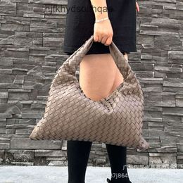 Wrist Single Shoulder Large Hop Hand-held Totes Designer Handbags Bag Women Venets Purse Bags New Leather Bottegs Woven Lace Underarm Large Capacity Soft M3ST