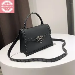 Bag Leather Handbags Women Bags Large Capacity Hasp Messenger Rivet Rock One-Shoulder Small Square Pack Sac Main Femme