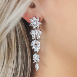 Dangle Chandelier ZAKOL Luxury Marquise Cluster Flower Shape Cubic Zirconia Long Dangle Drop Earrings for Brides Wedding Jewellery d240323