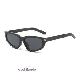 المصمم الفاخر YSSL العلامة التجارية الشمسية 2024 New Cats Eye Fashion Trend شخصية متعددة الاستخدامات Sunshade نظارات شعبية