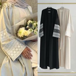 Ethnic Clothing Turkey Dubai Abayas For Women Elegant Embroidered Cardigan Robes Muslim Dress Long Sleeve Open Spring Fashion Party