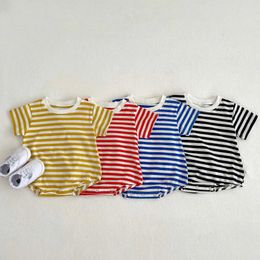 Rompers 2023 Summer New Baby Short Sleeve Striped Bodysuit Newborn Thin Cotton Jumpsuit Loose Toddler Infant Casual Clothes H240423