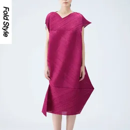 Party Dresses Early Spring And Autumn 2024 Women's Three House Pleated High End Irregular Solid Color Skirt Clothing