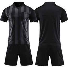 Fans Tops Tees Professional Mens Soccer Referee Uniform Men Turn-down Collar Football Referee Clothes Short Sleeve Judge Jacket Three Pockets Y240423