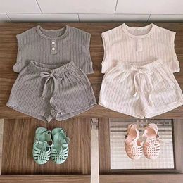 Clothing Sets 2023 New Baby Sleeveless Clothes Set Summer Infant Vest + Shorts 2pcs Suit Solid Toddler Outfits Cotton Boy Girl Casual H240423