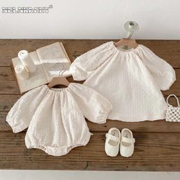 Spring Baby Girl Ruffled Solid Colour Romper with Bubble Sleeves and Long Sleeved Dress Sister Matching Outfit 240416