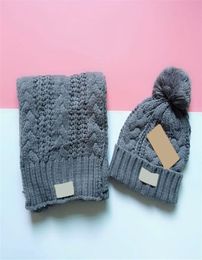 Brand Australia Hats and Scarf 2PCS Sets Designer Knitted Beanies Pompom Gorro with Tag Winter Caps Scarves Suits F1125015647174