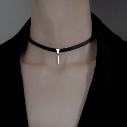 Necklaces Sexy Velvet Short Choker for Women Creative Christmas Gift Necklace Snowflake Heart Pendant Gothic Girl Neck Jewellery Accessories