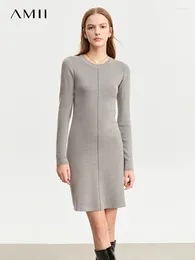 Casual Dresses AMII Minimalist Wool Dress For Women 2024 Winter Slim Straight Trendy Round Neck Bascis Lady Soft Solid 12324118