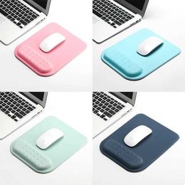 Mouse Pads Wrist Rests Silicone Mouse Pad Gamer Computer Desk Ergonomic Pad Gaming Wrist Set Wrist Pad for Computer Laptop for Office Accessories Y240423