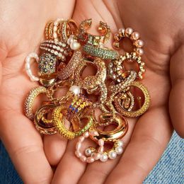 Earrings Trendy Pearl Clip on Earrings Earcuffs for Women Gold Color C Shaped Stackable CZ Ear Cuff No Pierced Party Wedding Jewelry 2024