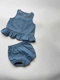 Set di abbigliamento Versione coreana Baby and Toddler Fashion Denim Ricolata Top+Shorts Shorts Summer Girl Casual Twoce Set H240530 OVNV