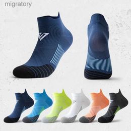 Men's Socks Mens and womens sports socks breathable compressed professional marathon quick drying elastic yq240423