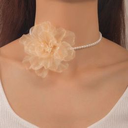 Necklaces Fashion Elegant Imitation Pearl Flower Necklace for Women White Butterfly Lace Collarbone Neck Chain 2023 Trending Jewelry Gifts