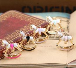 Necklaces Free shipping New Animal shape 3D Sided Alloy drop oil goldcolor metal cockhorse Jewellery charms diy necklace/key chain pendant