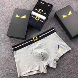 3pcs/set homens sexy cuecas cuecas para homens materiais de algodão cuecas de luxo shorts masculam roupas de roupa múltipla.