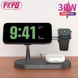 Chargers 36W Qi Fast Charging Dock Station 3 in 1 Magnetic Wireless Charger Stand with LED Night Light for iPhone 13 Apple Watch AirPods